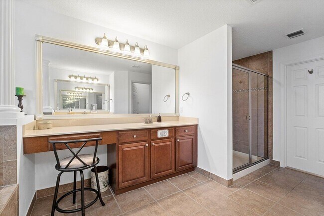 Building Photo - 3441 Oakmont Estates Blvd