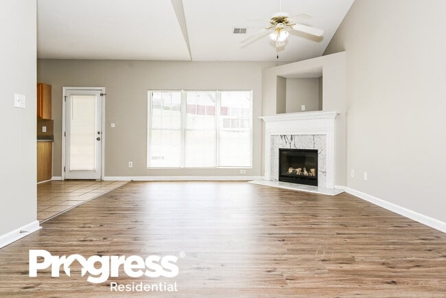 Building Photo - 3695 Brookwood Blvd