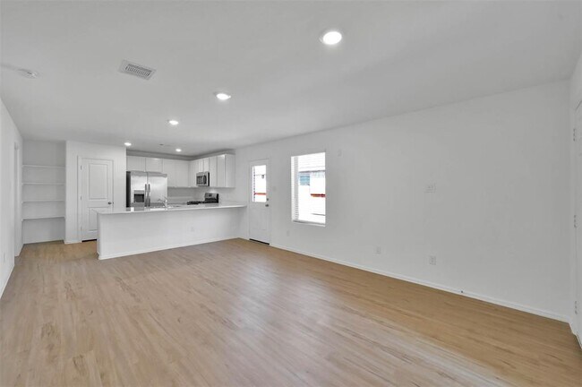 Building Photo - 27010 Rimini Pt Dr