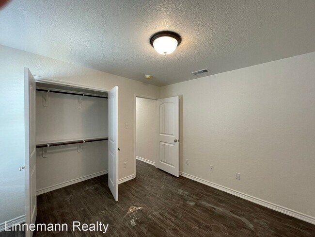 Building Photo - 3 br, 2 bath House - 1407 Jasper Garden Court
