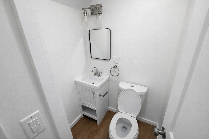 Building Photo - 512 Brown St