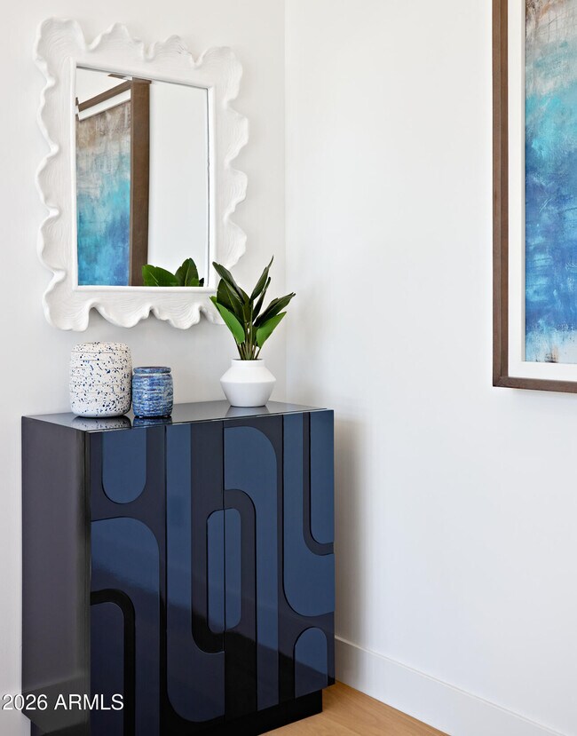 Building Photo - 4207 E Campbell Ave