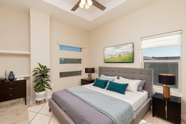 Building Photo - "Spacious 4-Bed Oasis with Pool Retreat in Mission, TX!"