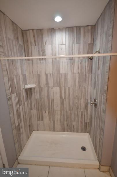 Building Photo - 2018 N Calvert St