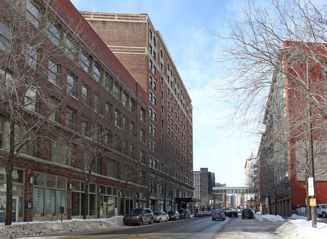 Building Photo - Winton Manor