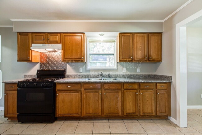 Building Photo - 6569 Cortez Cir