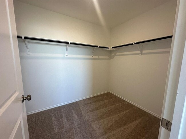 Building Photo - 4116 Home Pl Rd