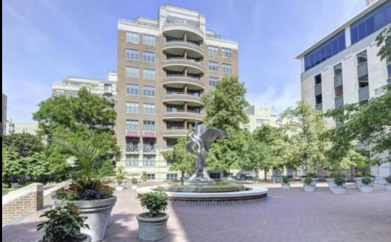 Private park accessible to Richmond Residents - 1401 17th St NW