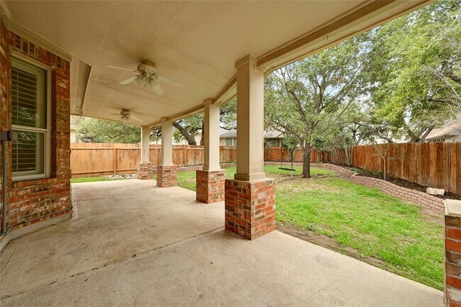 Building Photo - 10104 Hibiscus Cove