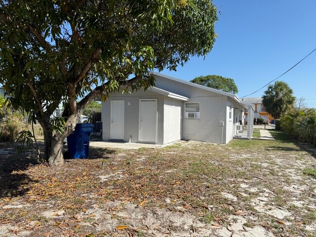 Building Photo - 1196 AC Evans St