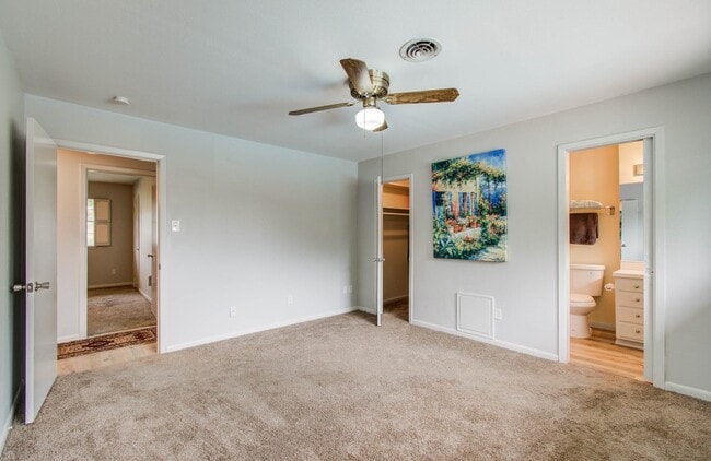 Building Photo - 5471 Kuldell Dr
