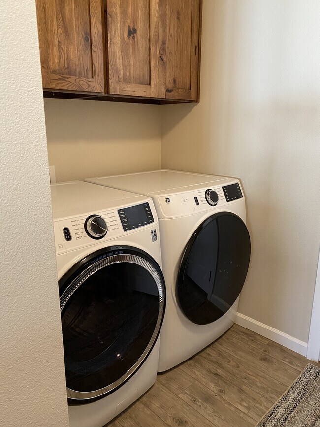 Building Photo - 2220 N Corbin Ct