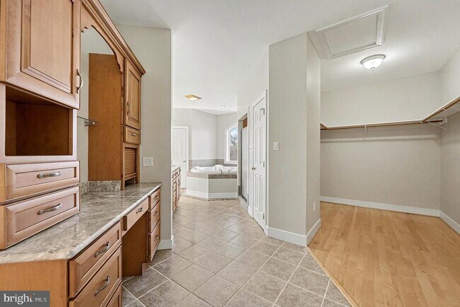 Building Photo - 24072 Zachary Taylor Hwy