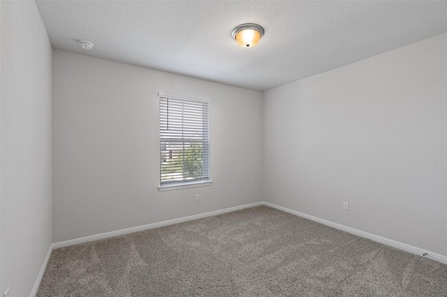 Building Photo - 868 Lone Peak Wy