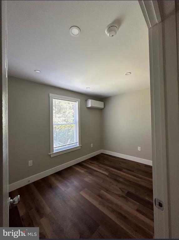 Building Photo - 26 Pacific Ave