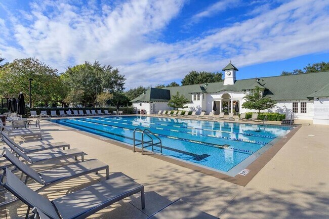Building Photo - Baldwin Park 2/2 Condo, *Ground Floor* Attached Garage with Enders Park Views! Available June 2026