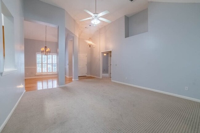 Building Photo - Available Soon!