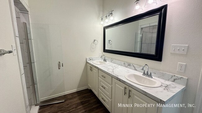 Building Photo - 2017 102nd St