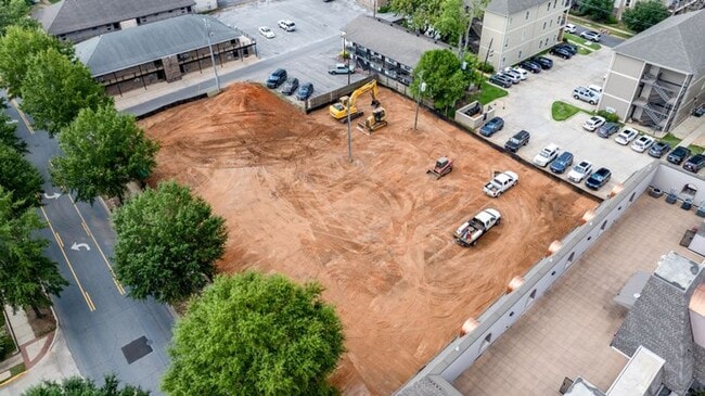 Building Photo - Pre-Leasing for August 2026 | $1,600 per Bedroom 5BR / 5.5BA New Construction Townhome Near UA & ...