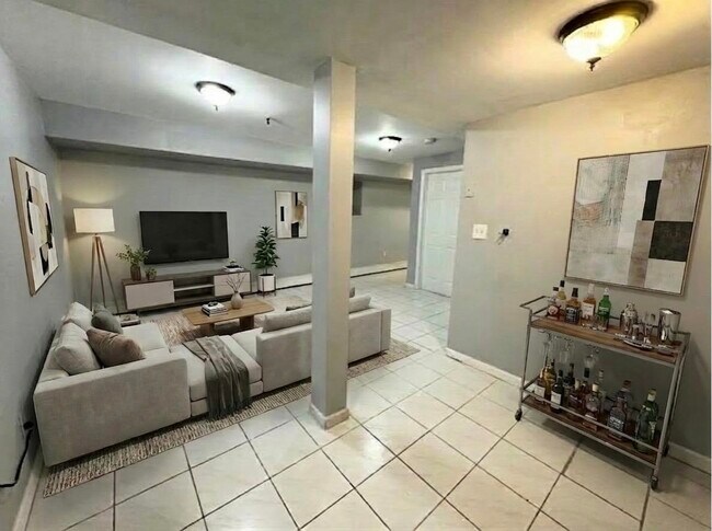 Building Photo - 321 64th St