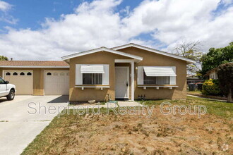 Building Photo - 2488 San Padre Ct