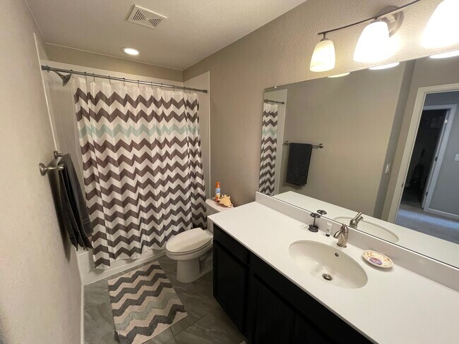 Building Photo - 1314 Promontory Crest View