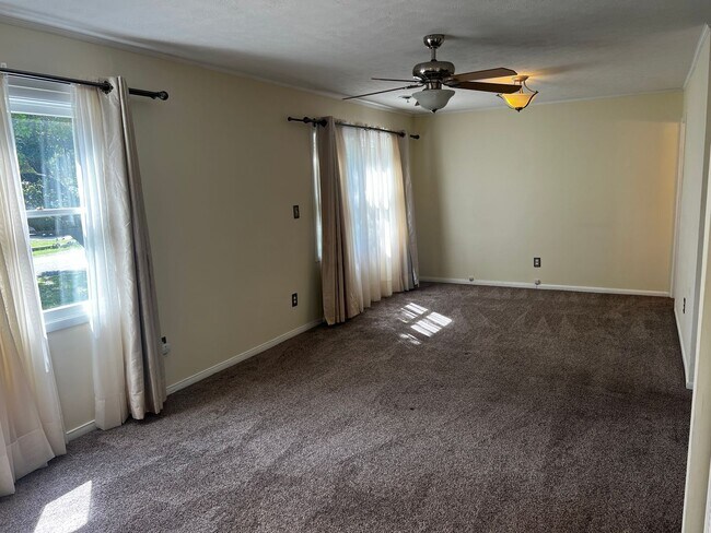 Building Photo - Home for Rent in the Avenues of Myrtle Beach