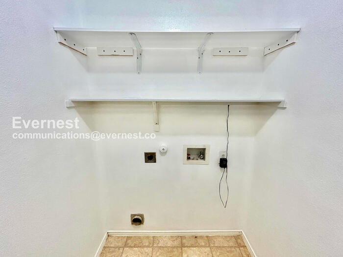Building Photo - 3422 Lipizzan Dr