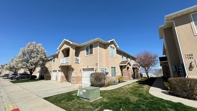 Building Photo - 7381 Brittany Town Dr