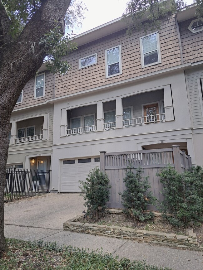 Building Photo - 3417 Stanford St