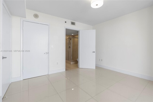 Building Photo - 50 Biscayne Blvd