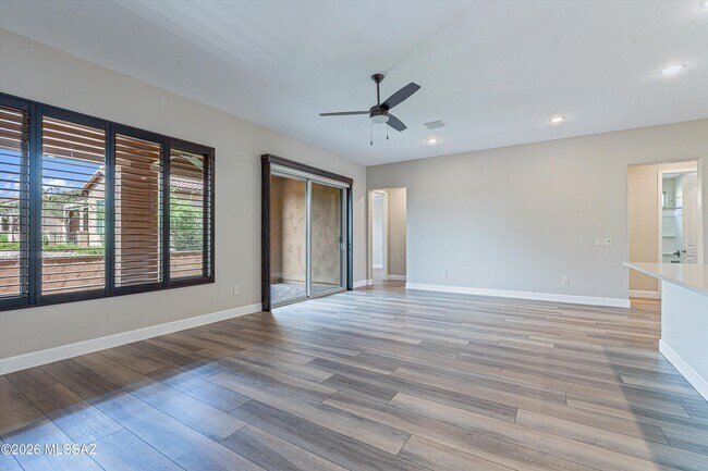 Building Photo - 61370 E Flint Dr