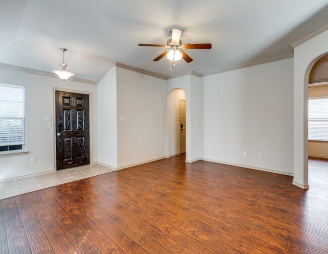Building Photo - 5220 Austin Ridge Dr