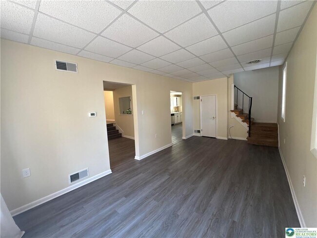 Building Photo - 3676 Lower Saucon Rd
