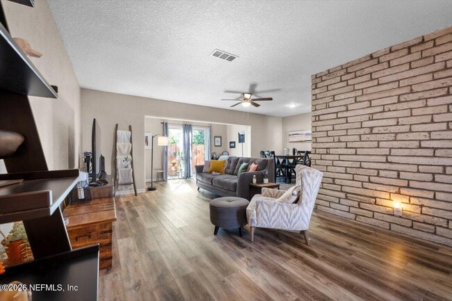 Building Photo - 2254 Clemson Rd