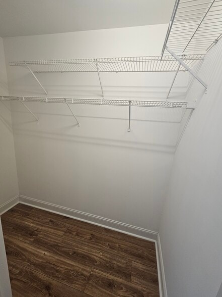 Building Photo - 634 Cobblestone Dr