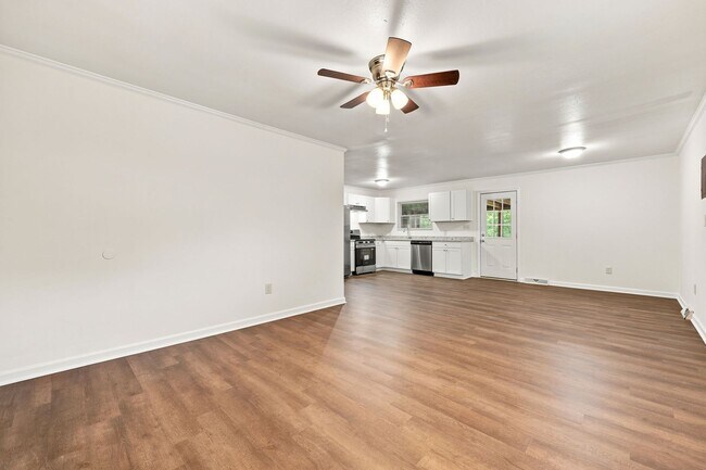 Building Photo - 209 Montpelier Ave