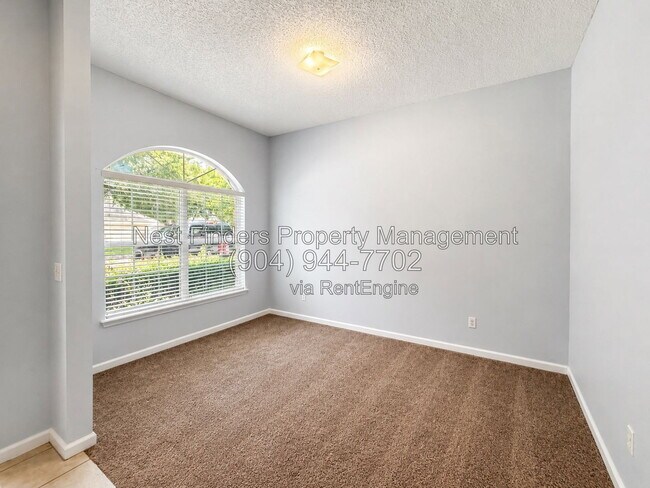 Building Photo - 628 Sparrow Branch Cir