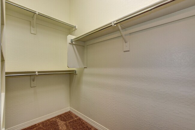 Building Photo - 3+den, 2 bath home for rent in Granville