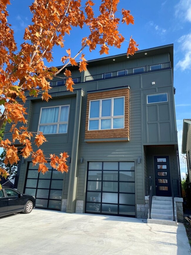 Building Photo - 4638 Kentucky Ave