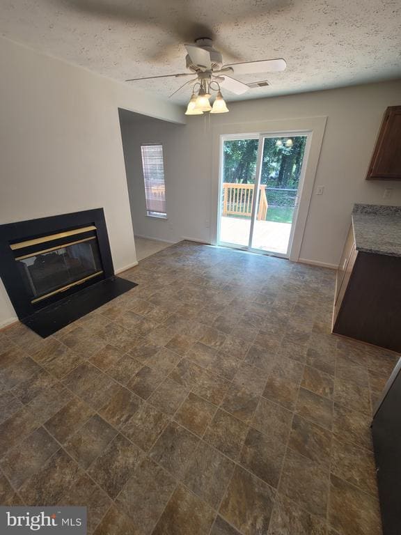 Building Photo - 6406 Bear Ct