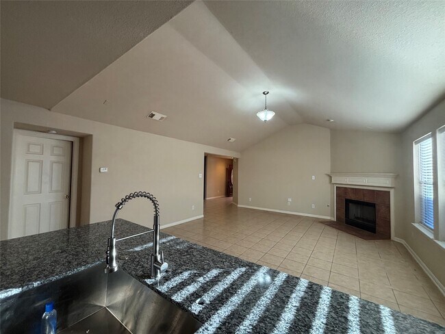 Building Photo - 2727 Chatford Hollow Ln