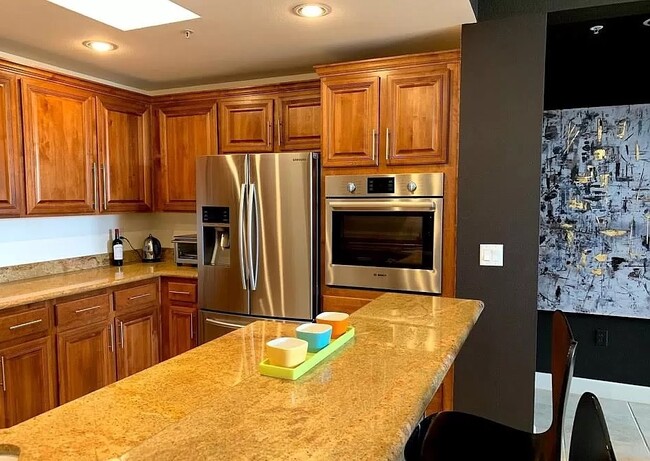 3 Bedroom Condo Upgraded Kitchen - 83 E Agate Ave