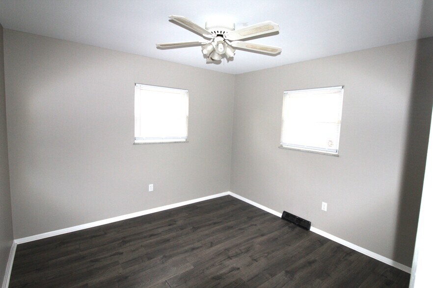 Building Photo - 3892 Beechton Rd