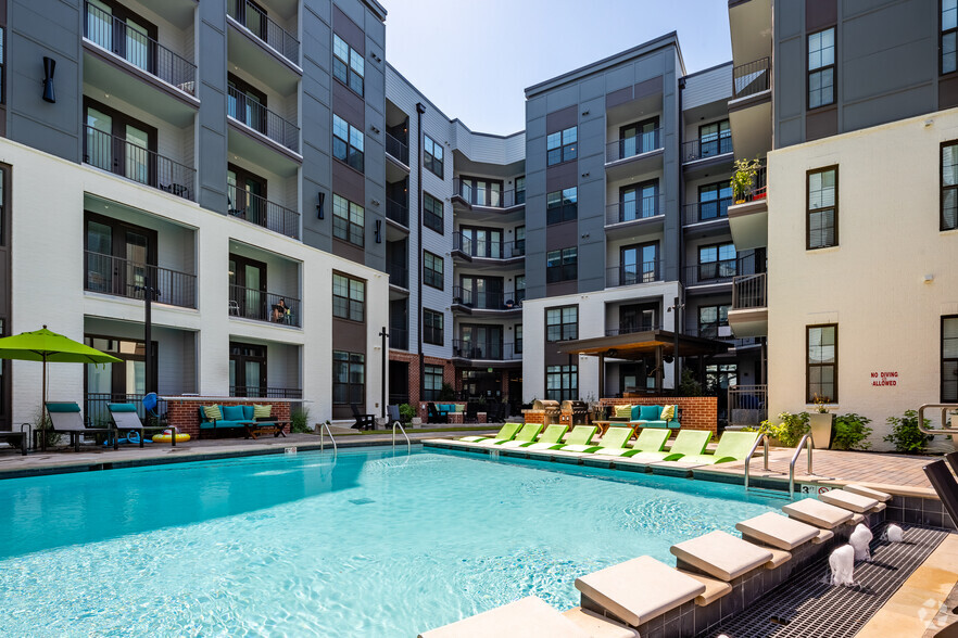 Abberly Foundry Apartment Homes - 640 21st Ave N Nashville TN 37203 ...