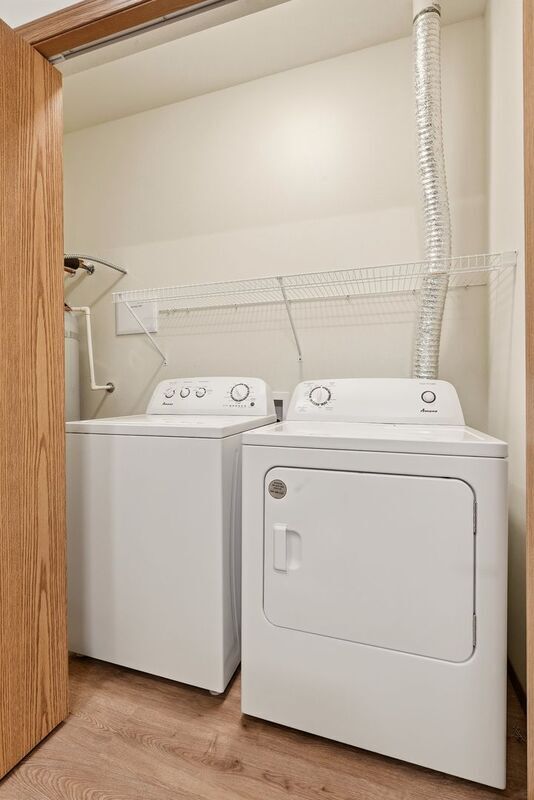 Building Photo - 1123 E Hastings Rd
