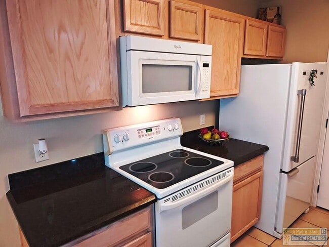 Building Photo - 1 Pinehurst Dr