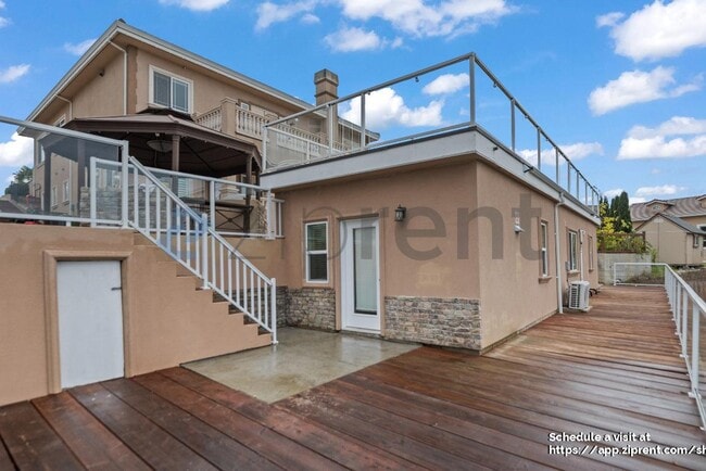 Building Photo - 24518 Karina St