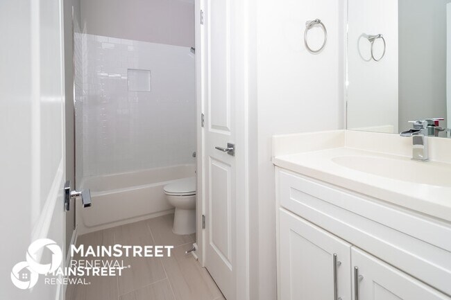 Building Photo - 6454 Asbury Pl