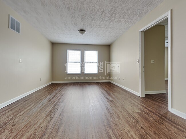 Building Photo - 5256 Crested Owl Court
